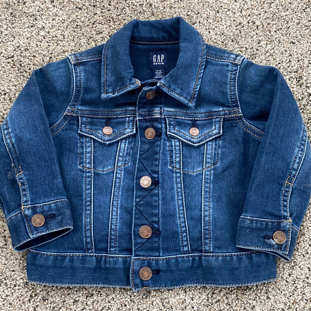 Gap Baby Girls Blue Jean Jacket. 12-18 month